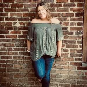 Meet your Posher, Kayla